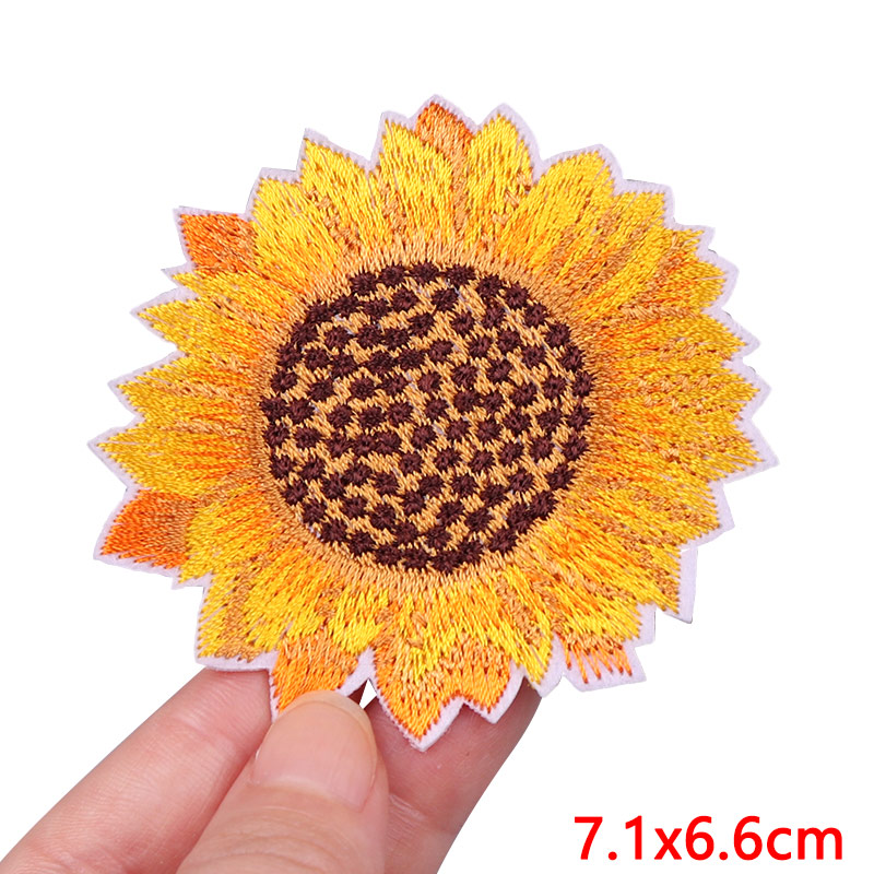 Small Daisy Patch Flowers Embr - Embroidery Daisy Flower review and price